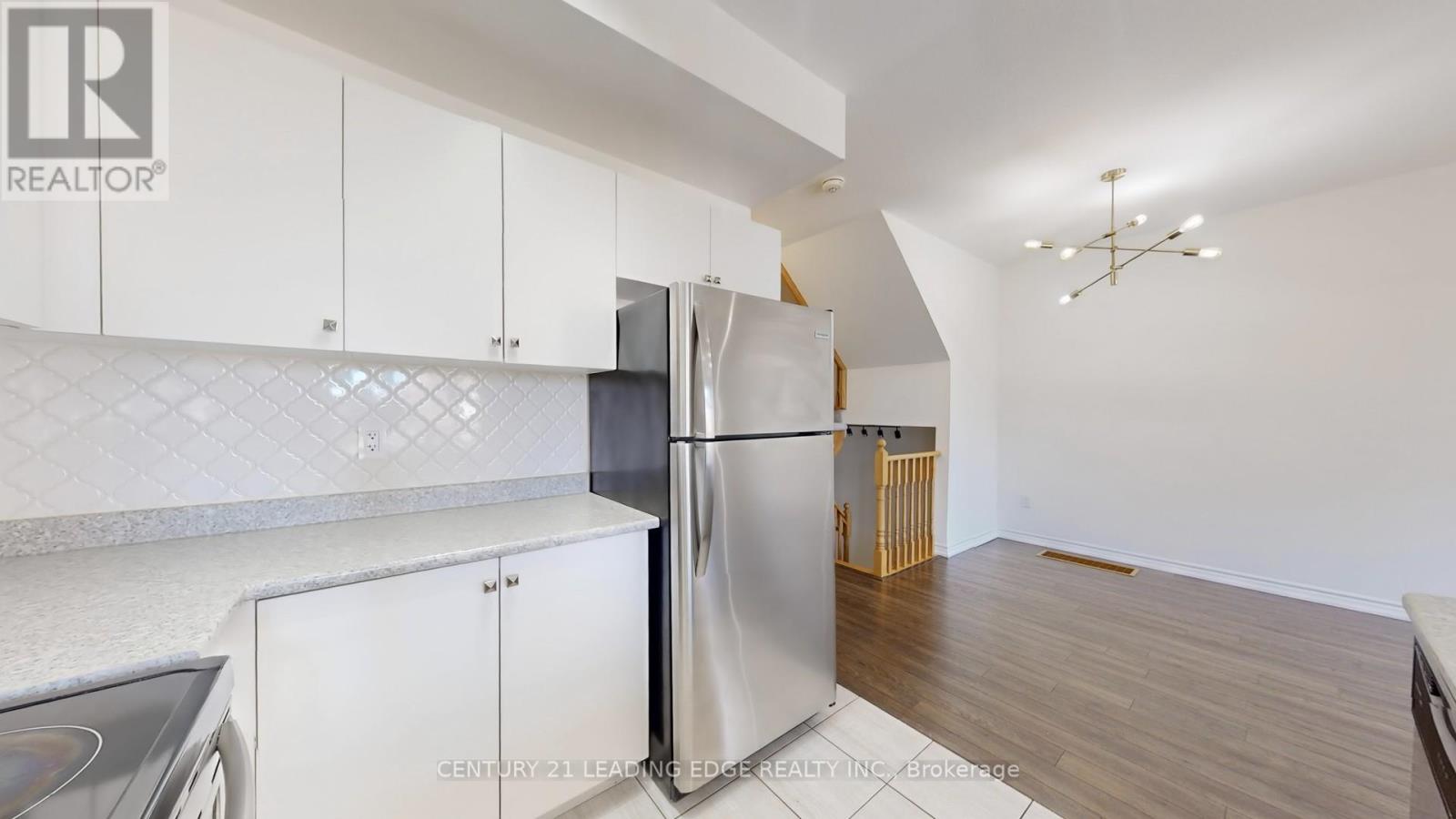 2420 Nantucket Chase, Pickering, Ontario  L1X 0E4 - Photo 13 - E12429831