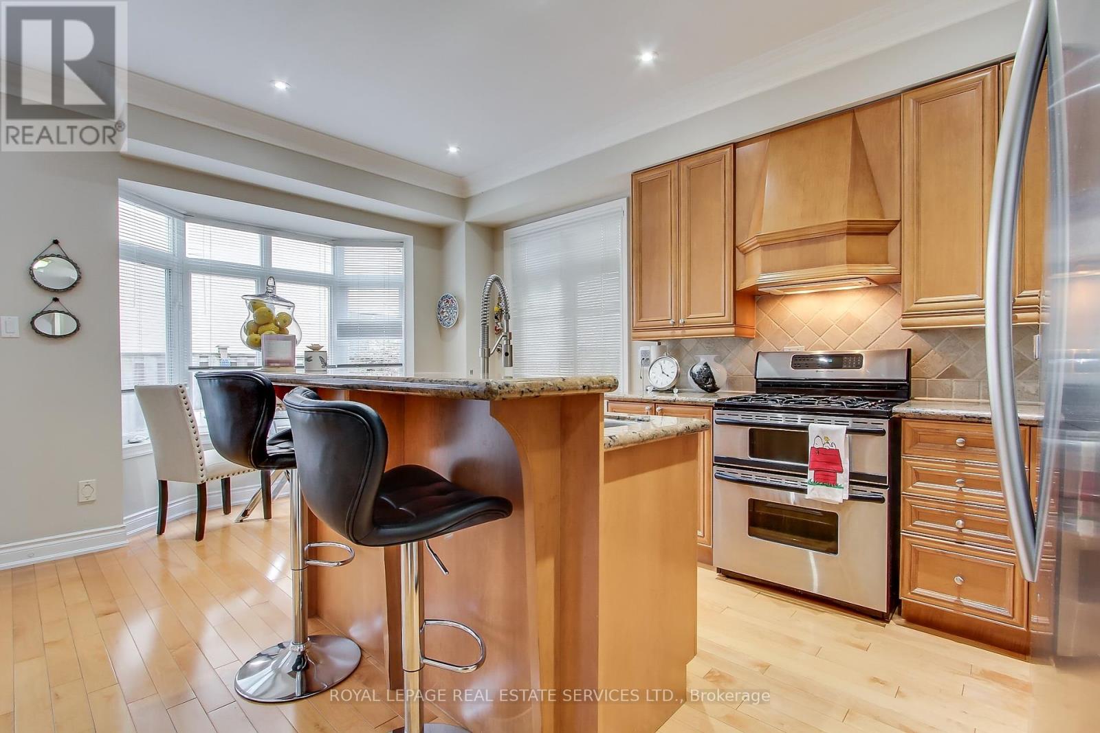 3 Tyre Avenue, Toronto, Ontario  M9A 1C5 - Photo 16 - W12434058