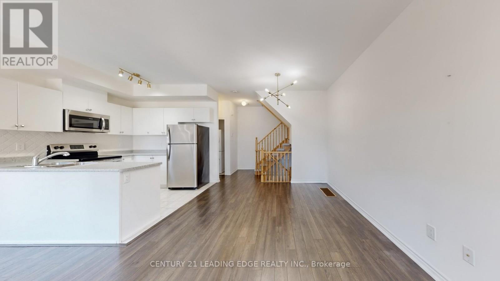 2420 Nantucket Chase, Pickering, Ontario  L1X 0E4 - Photo 9 - E12429831