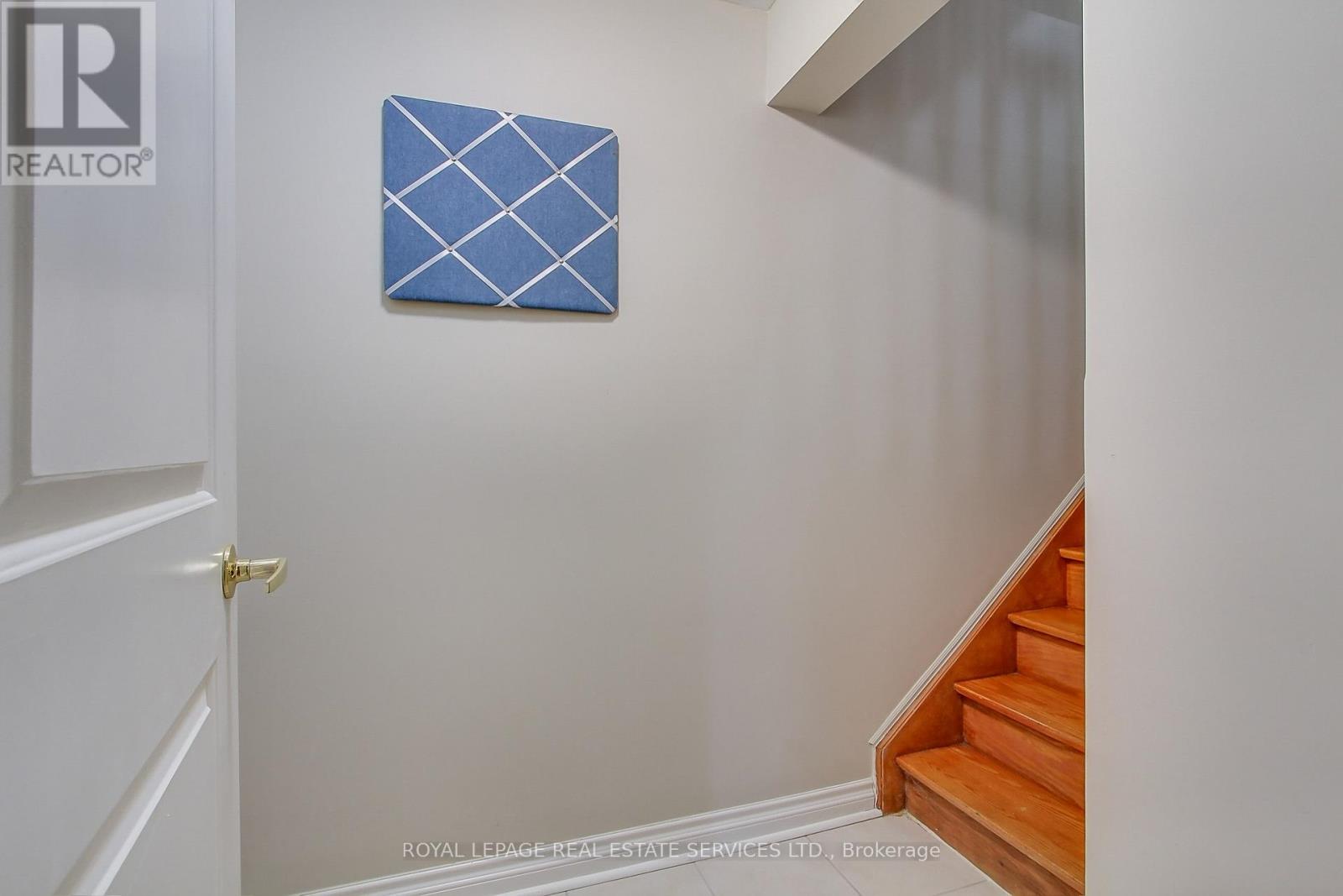 3 Tyre Avenue, Toronto, Ontario  M9A 1C5 - Photo 36 - W12434058