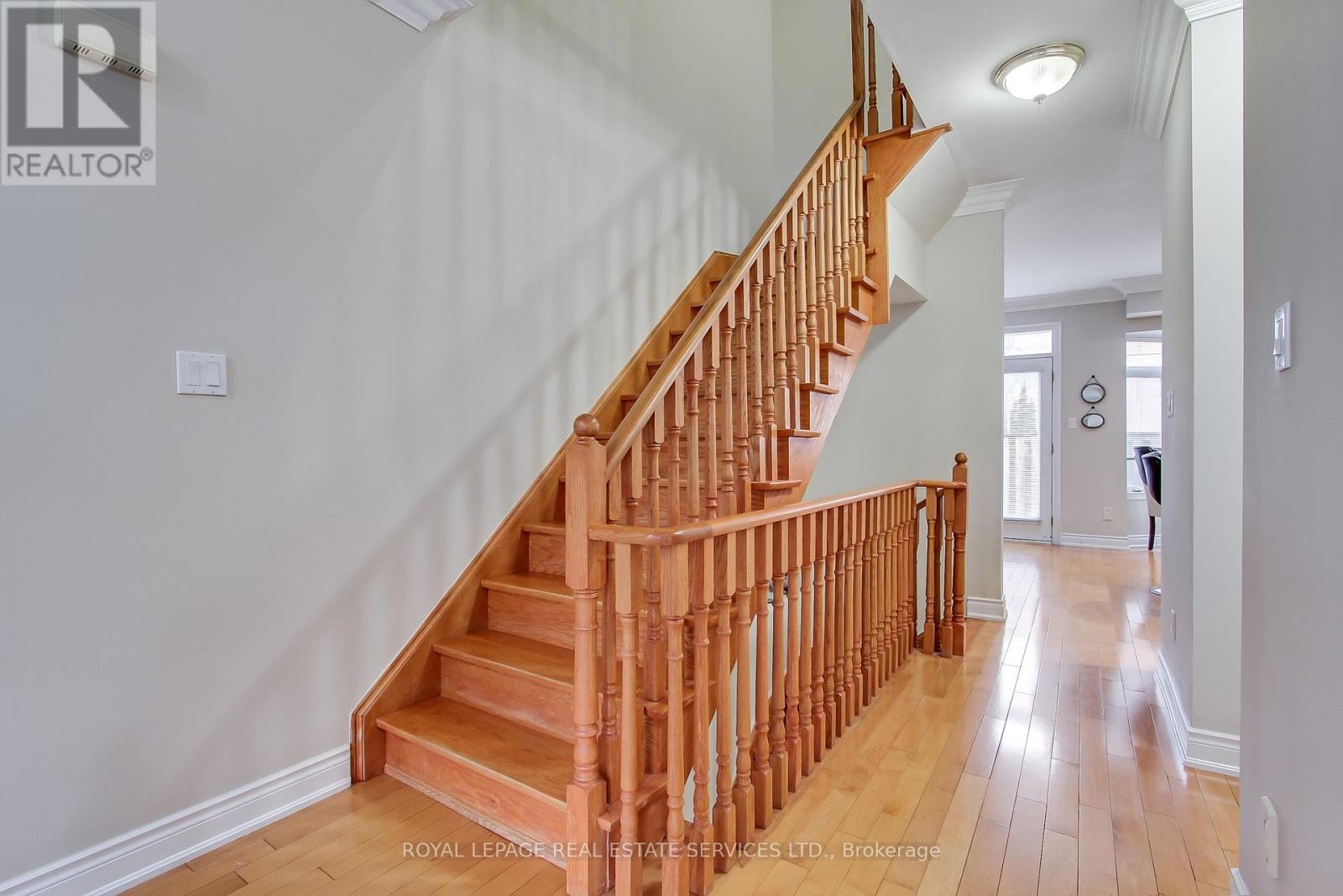 3 Tyre Avenue, Toronto, Ontario  M9A 1C5 - Photo 8 - W12434058
