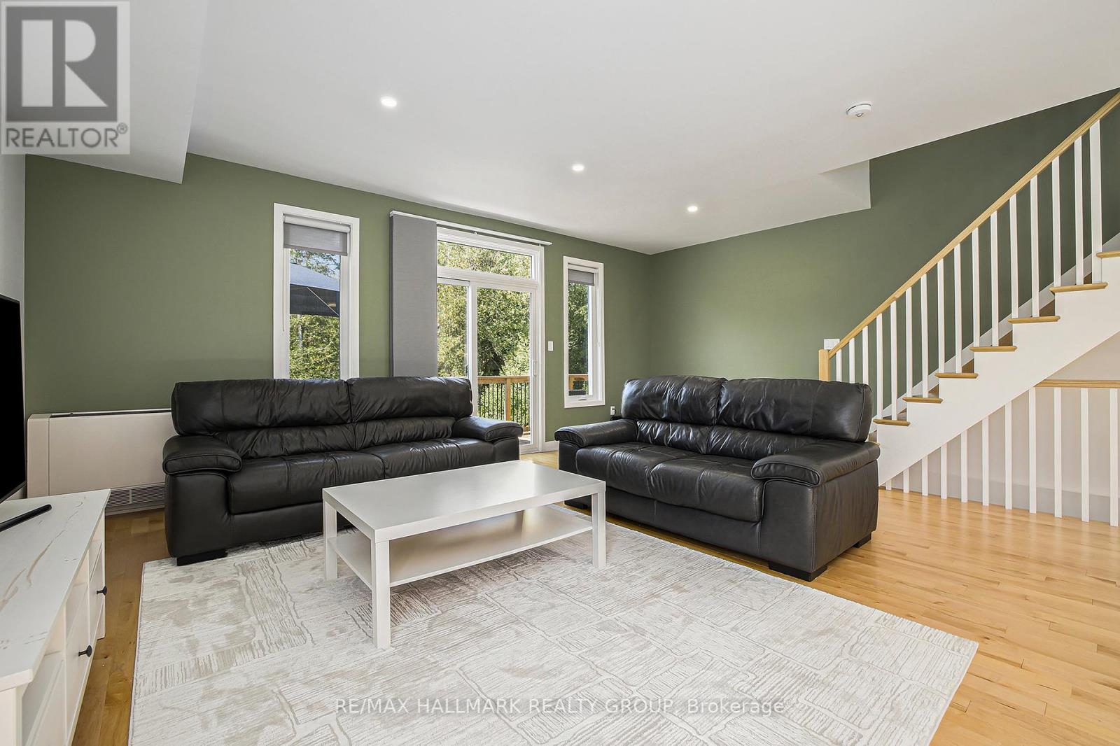 156 Country Meadow Drive, Ottawa, Ontario  K0A 1L0 - Photo 11 - X12412365