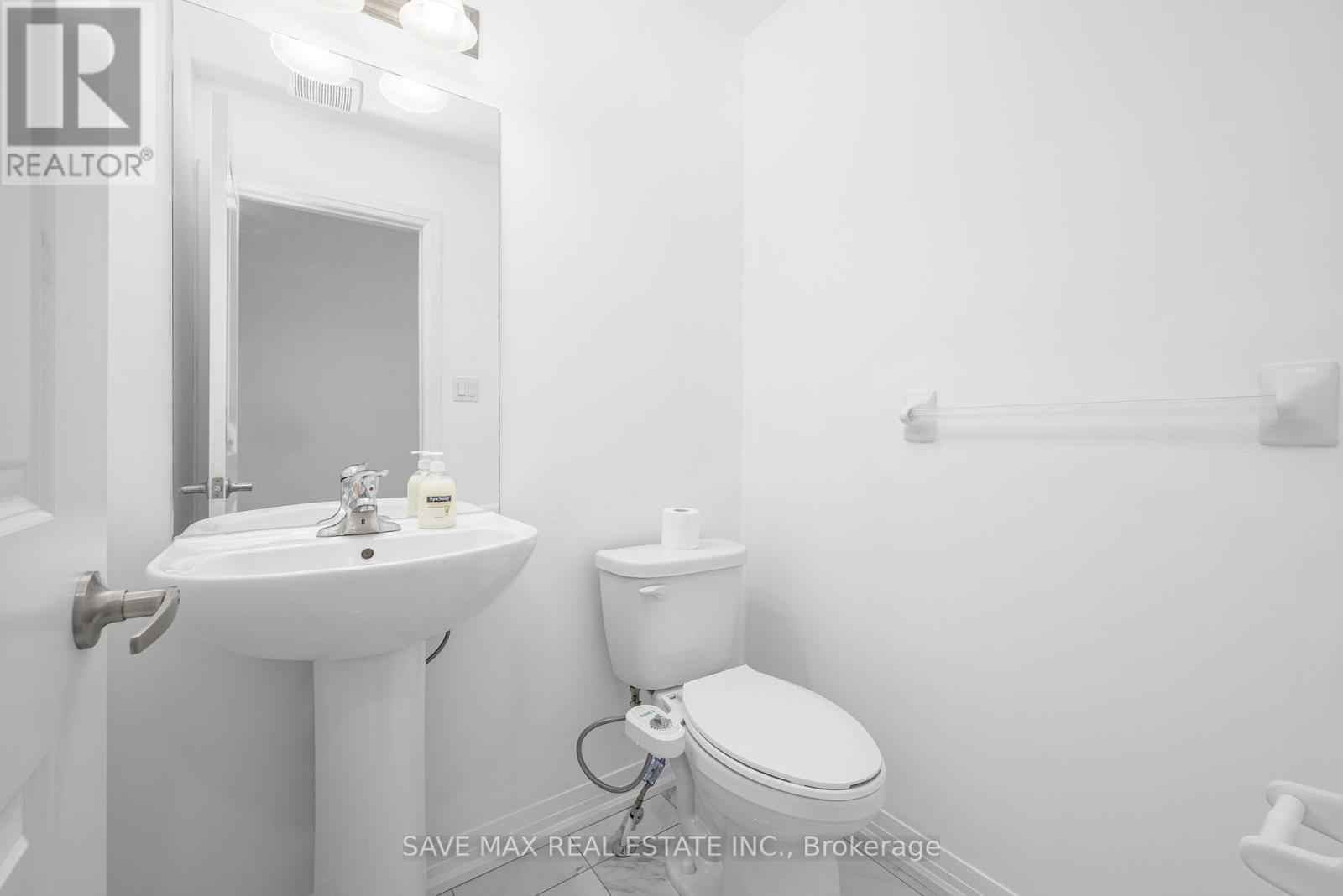 43 Carew Boulevard, Kawartha Lakes, Ontario  K9V 0P7 - Photo 23 - X12432424