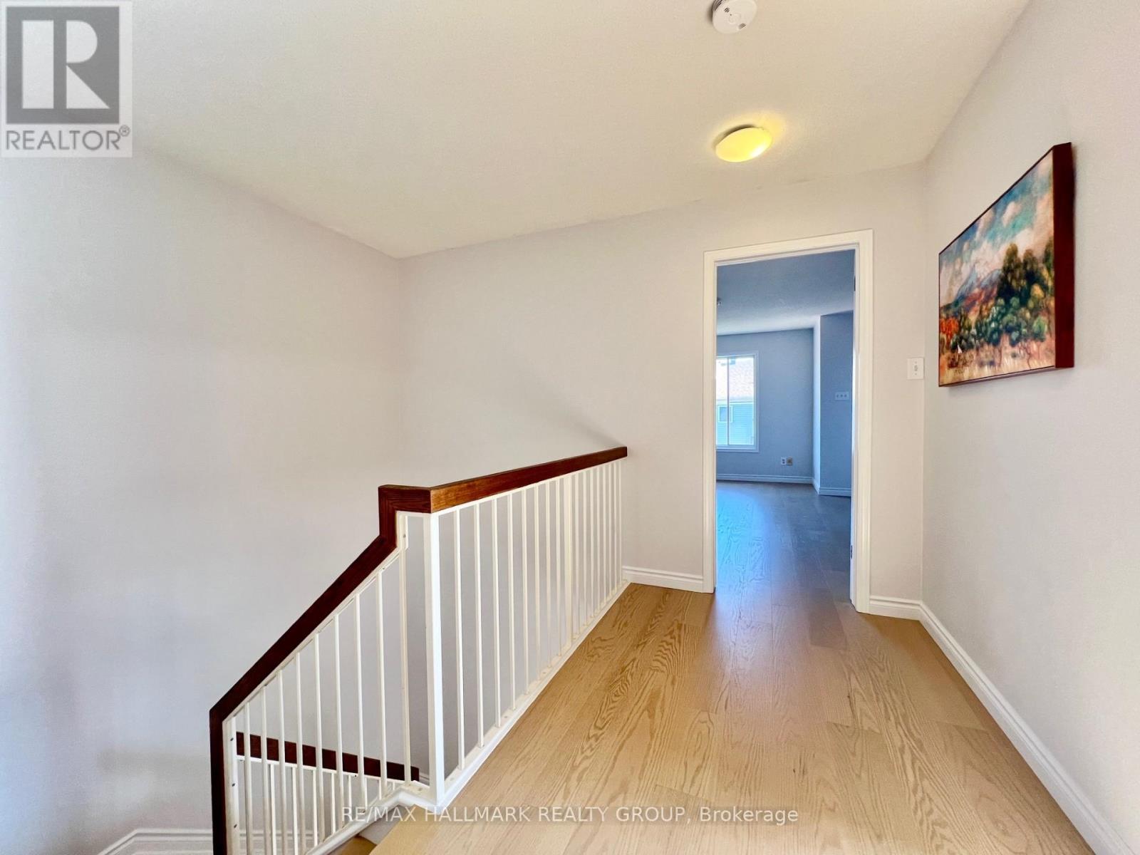 4 Valemont St Street, Ottawa, Ontario  K2G 6W2 - Photo 13 - X12434366