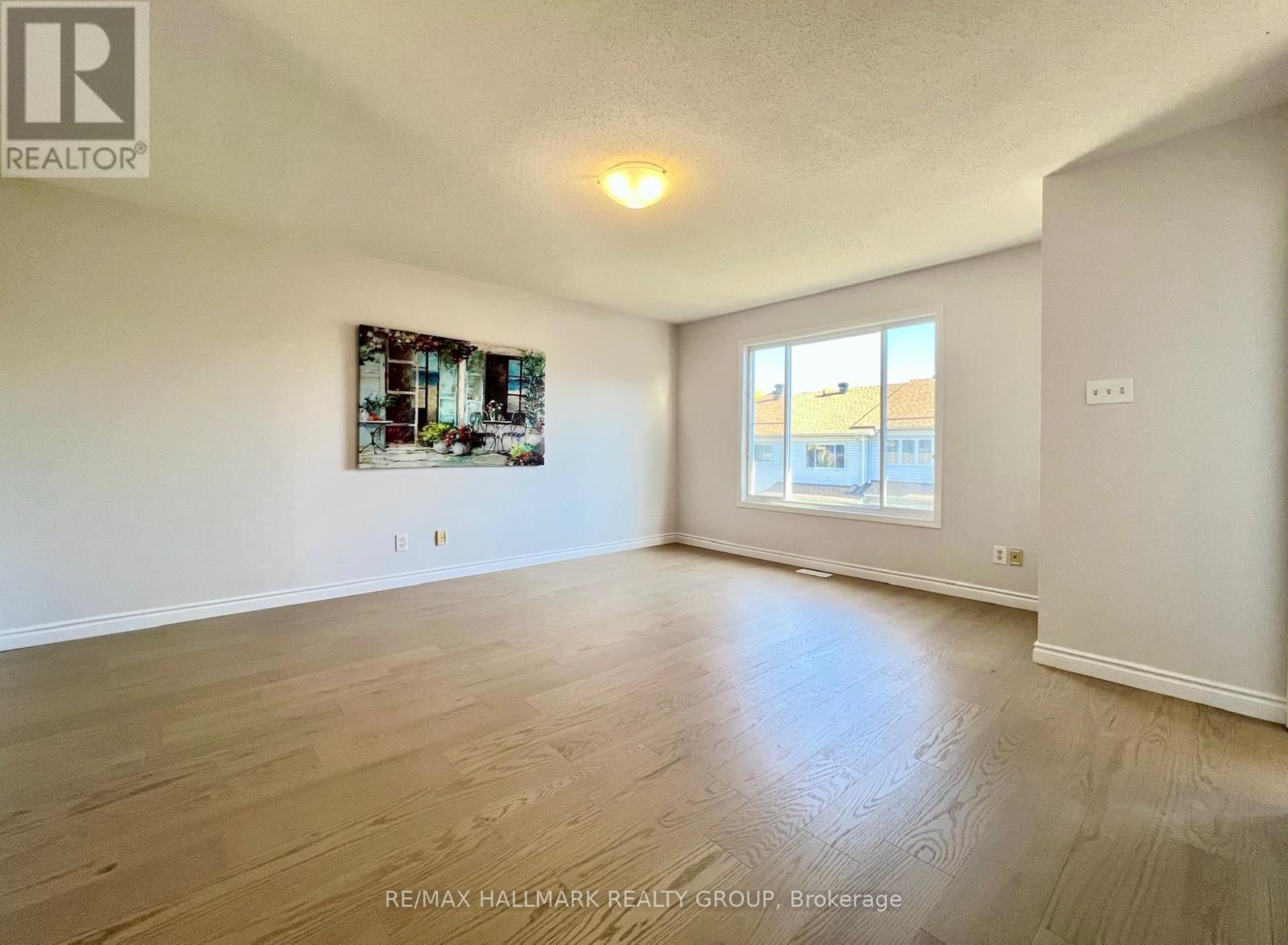 4 Valemont St Street, Ottawa, Ontario  K2G 6W2 - Photo 14 - X12434366