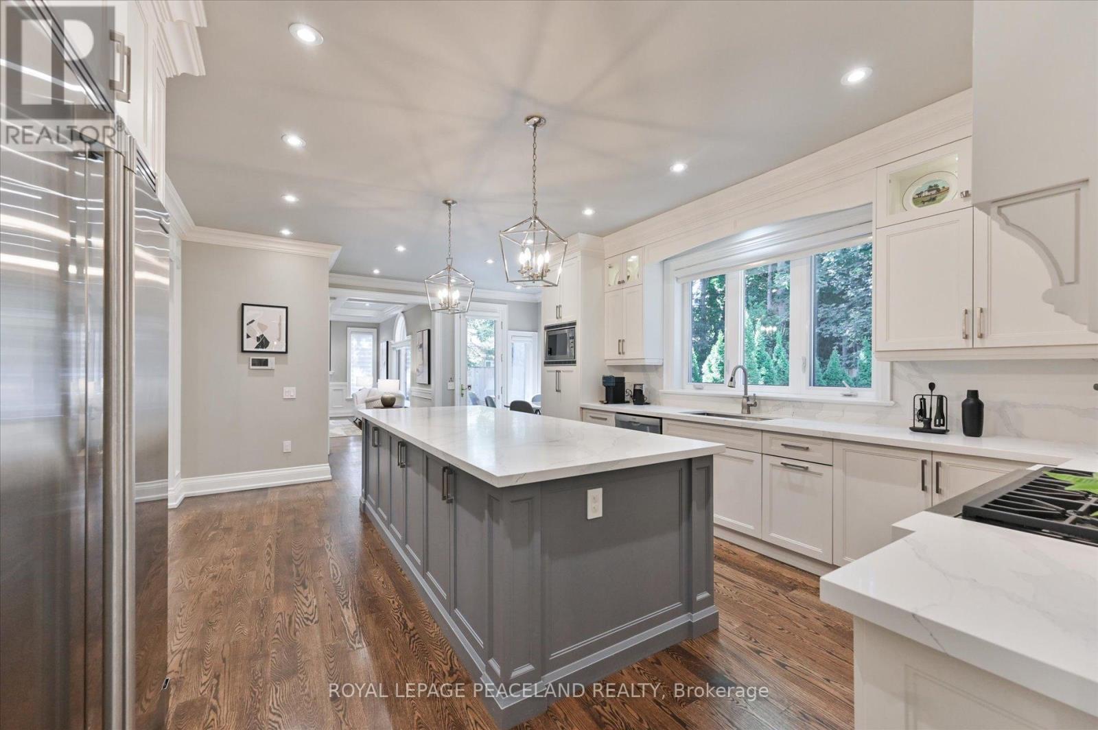 2 Flaremore Crescent, Toronto, Ontario  M2K 1V1 - Photo 12 - C12431269