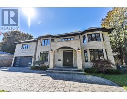 2 FLAREMORE CRESCENT, Toronto, Ontario