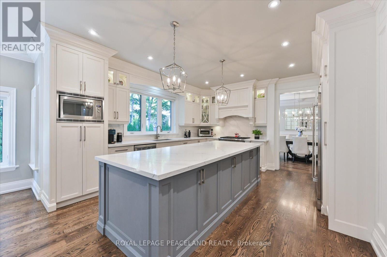 2 Flaremore Crescent, Toronto, Ontario  M2K 1V1 - Photo 15 - C12431269
