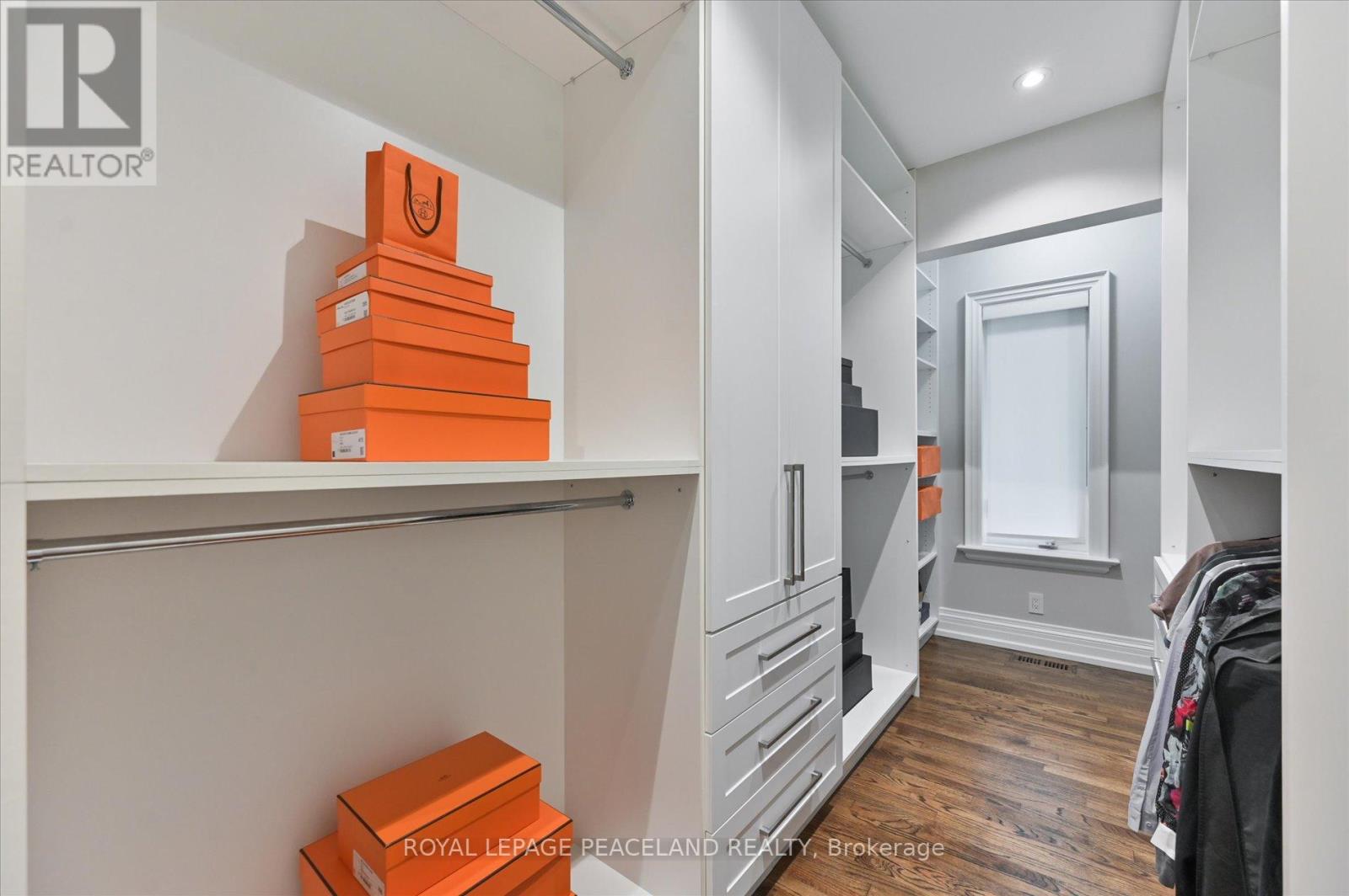 2 Flaremore Crescent, Toronto, Ontario  M2K 1V1 - Photo 33 - C12431269
