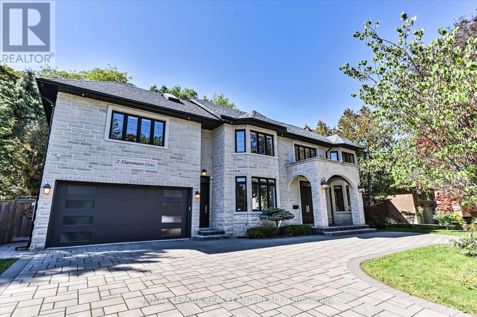 2 Flaremore Crescent, Toronto, Ontario  M2K 1V1 - Photo 3 - C12431269
