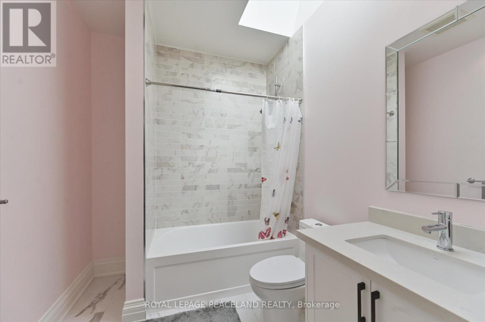 2 Flaremore Crescent, Toronto, Ontario  M2K 1V1 - Photo 39 - C12431269
