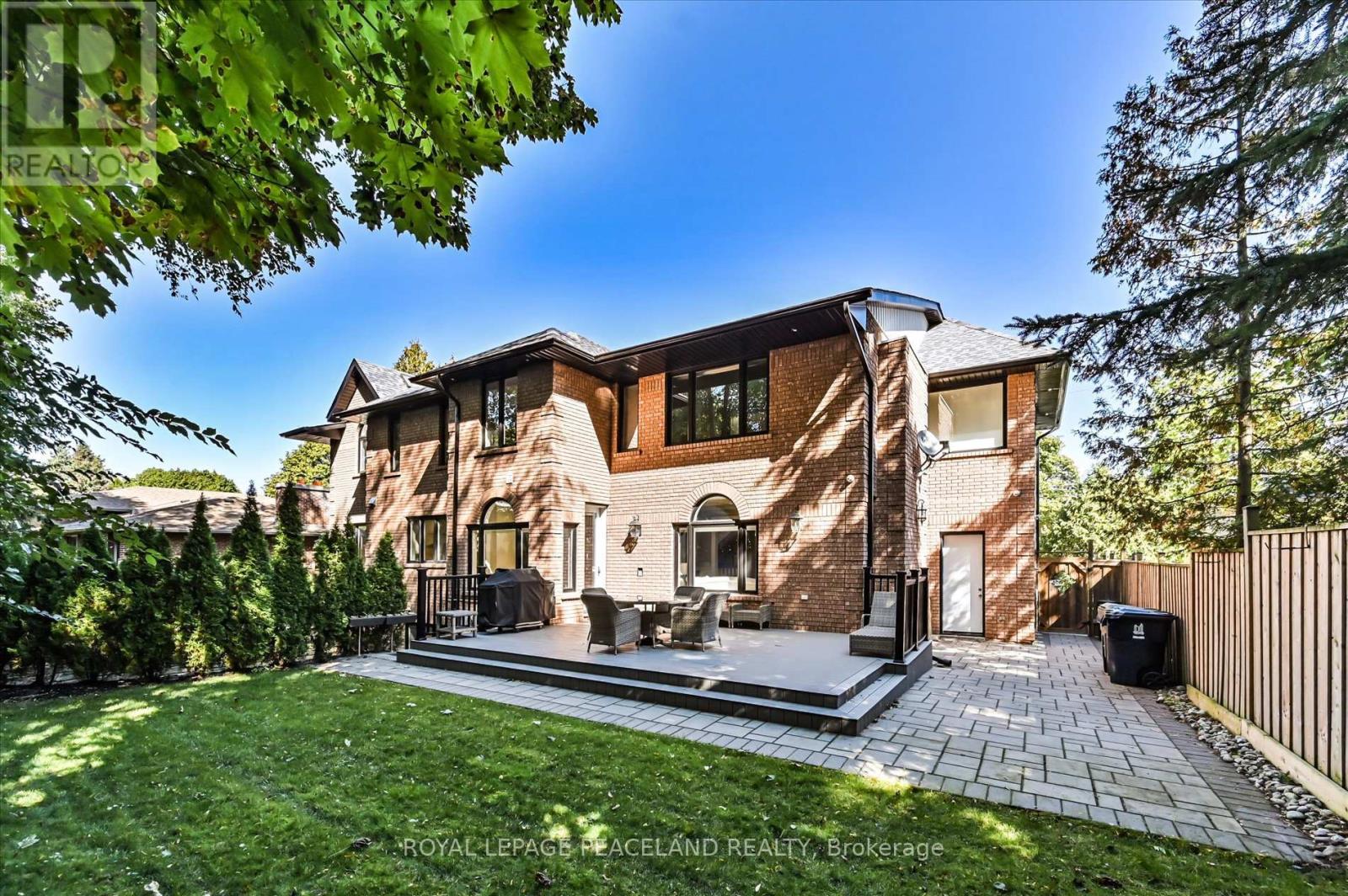 2 Flaremore Crescent, Toronto, Ontario  M2K 1V1 - Photo 47 - C12431269