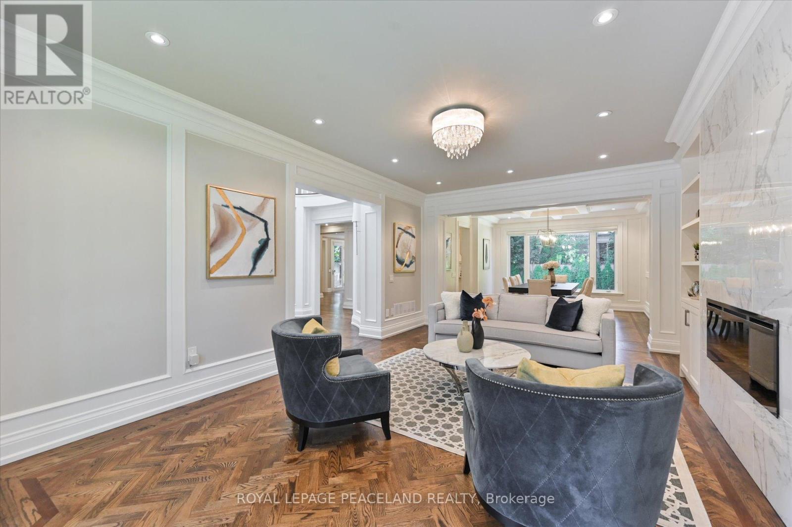 2 Flaremore Crescent, Toronto, Ontario  M2K 1V1 - Photo 9 - C12431269
