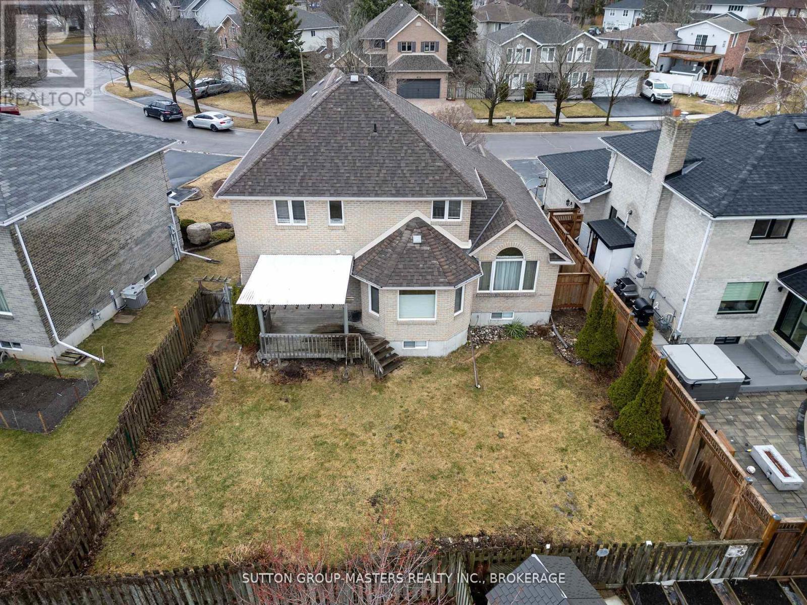 873 Irving Court, Kingston, Ontario  K7P 2R6 - Photo 4 - X12434508