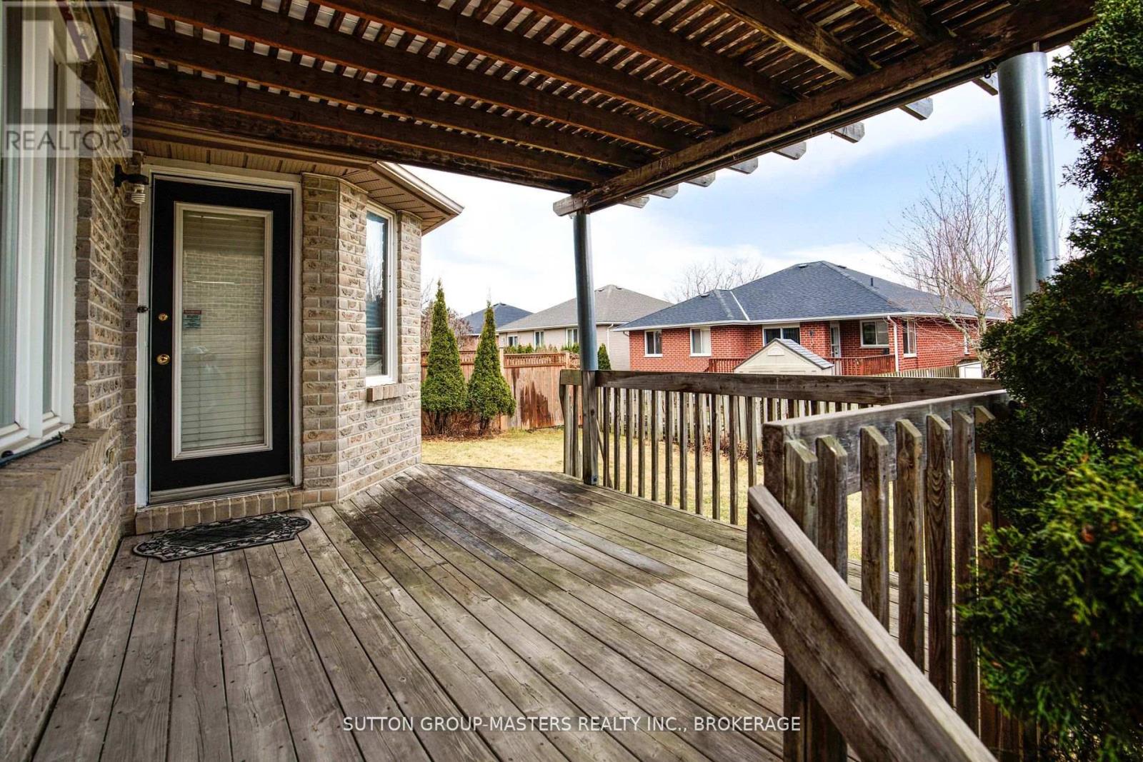 873 Irving Court, Kingston, Ontario  K7P 2R6 - Photo 5 - X12434508