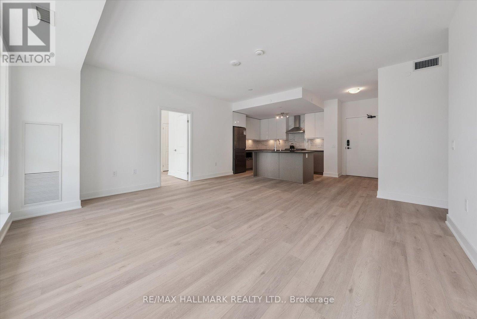 520 - 11782 Ninth Line, Whitchurch-Stouffville, Ontario  L4A 5E9 - Photo 12 - N12401935