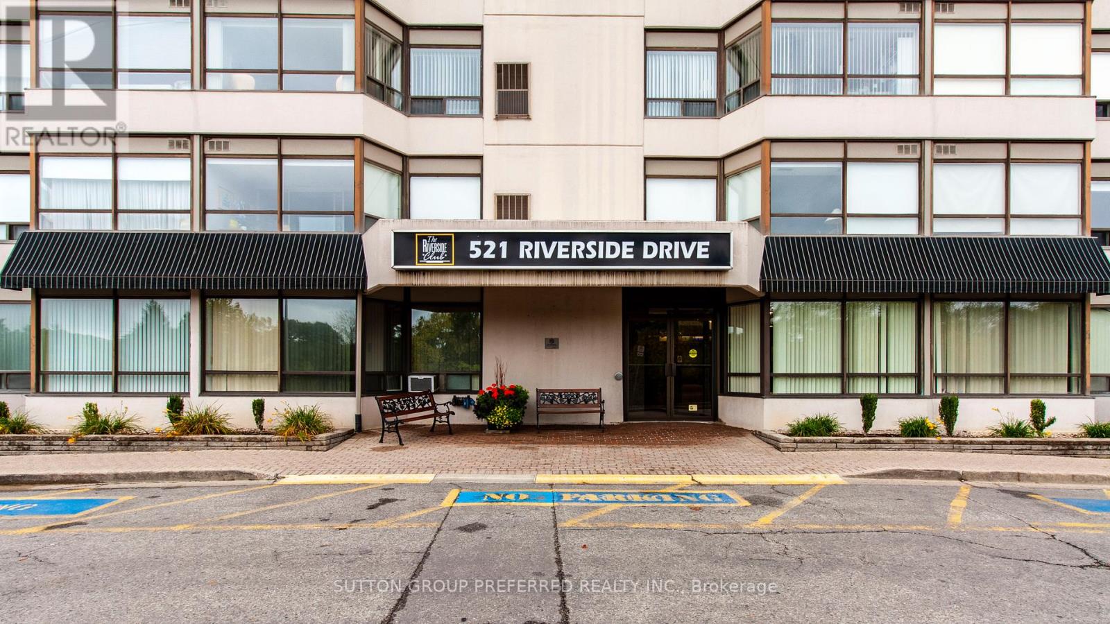 109 - 521 Riverside Drive, London North, Ontario  N6H 5E2 - Photo 3 - X12434399