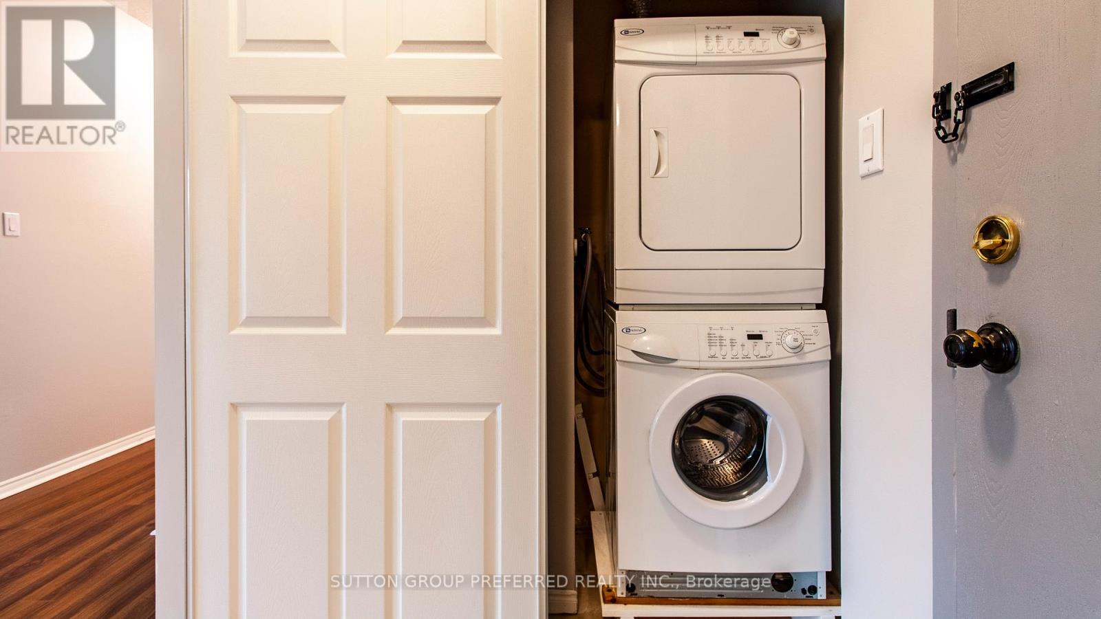 109 - 521 Riverside Drive, London North, Ontario  N6H 5E2 - Photo 6 - X12434399