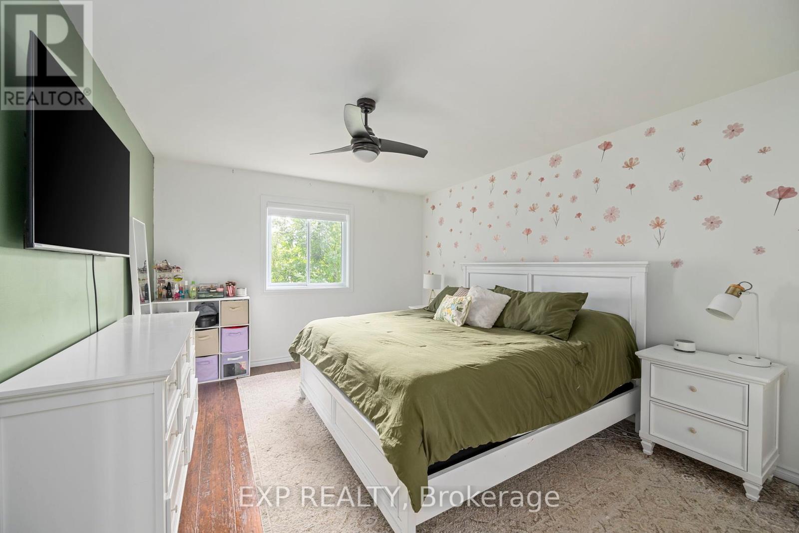 272 Mary Street, Dutton/dunwich, Ontario  N0L 1J0 - Photo 11 - X12434430