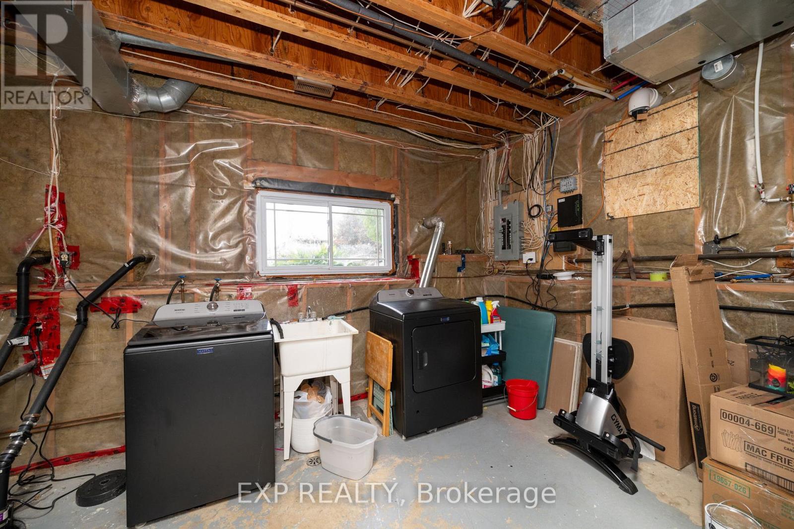 272 Mary Street, Dutton/dunwich, Ontario  N0L 1J0 - Photo 25 - X12434430