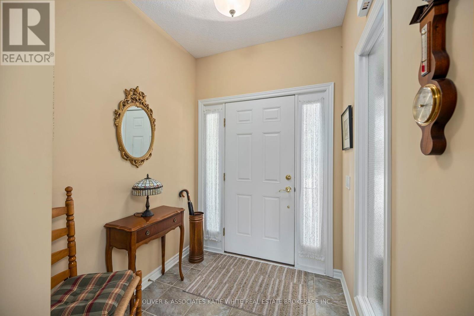 2409 Marlene Stewart Street, London South, Ontario  N6K 5R3 - Photo 3 - X12434486