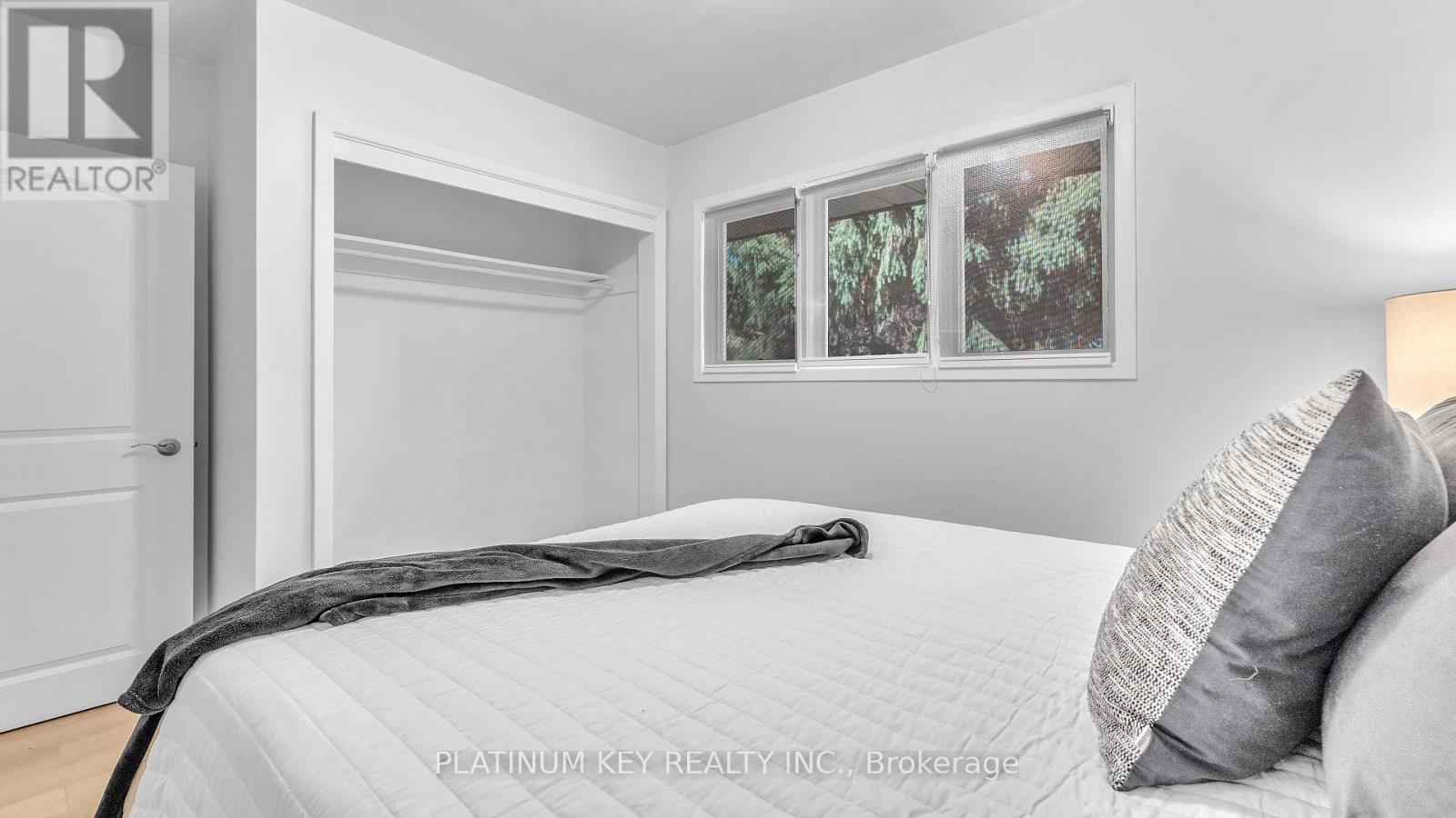 112 Ontario Street, Strathroy-Caradoc, Ontario  N7G 1B6 - Photo 16 - X12434490