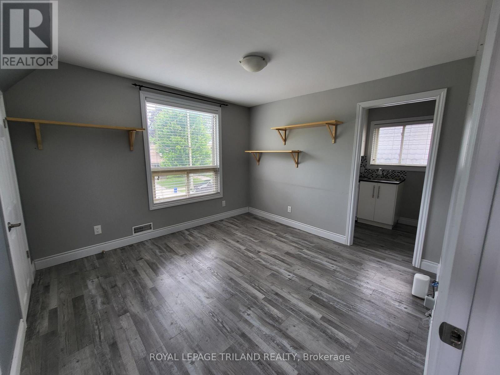 1241 York Street, London East, Ontario  N5W 2V1 - Photo 13 - X12434497