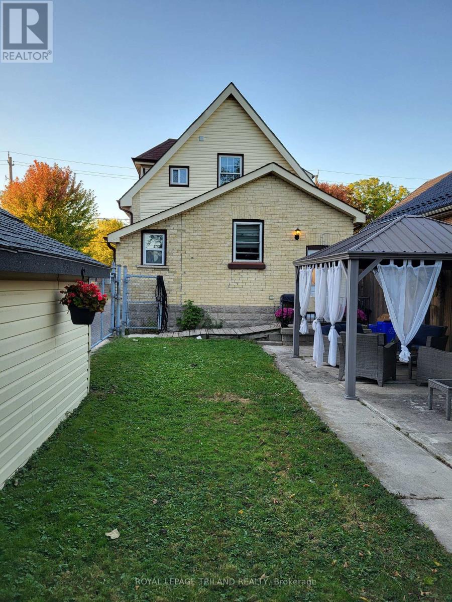 1241 York Street, London East, Ontario  N5W 2V1 - Photo 19 - X12434497