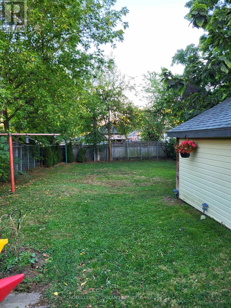 1241 York Street, London East, Ontario  N5W 2V1 - Photo 20 - X12434497