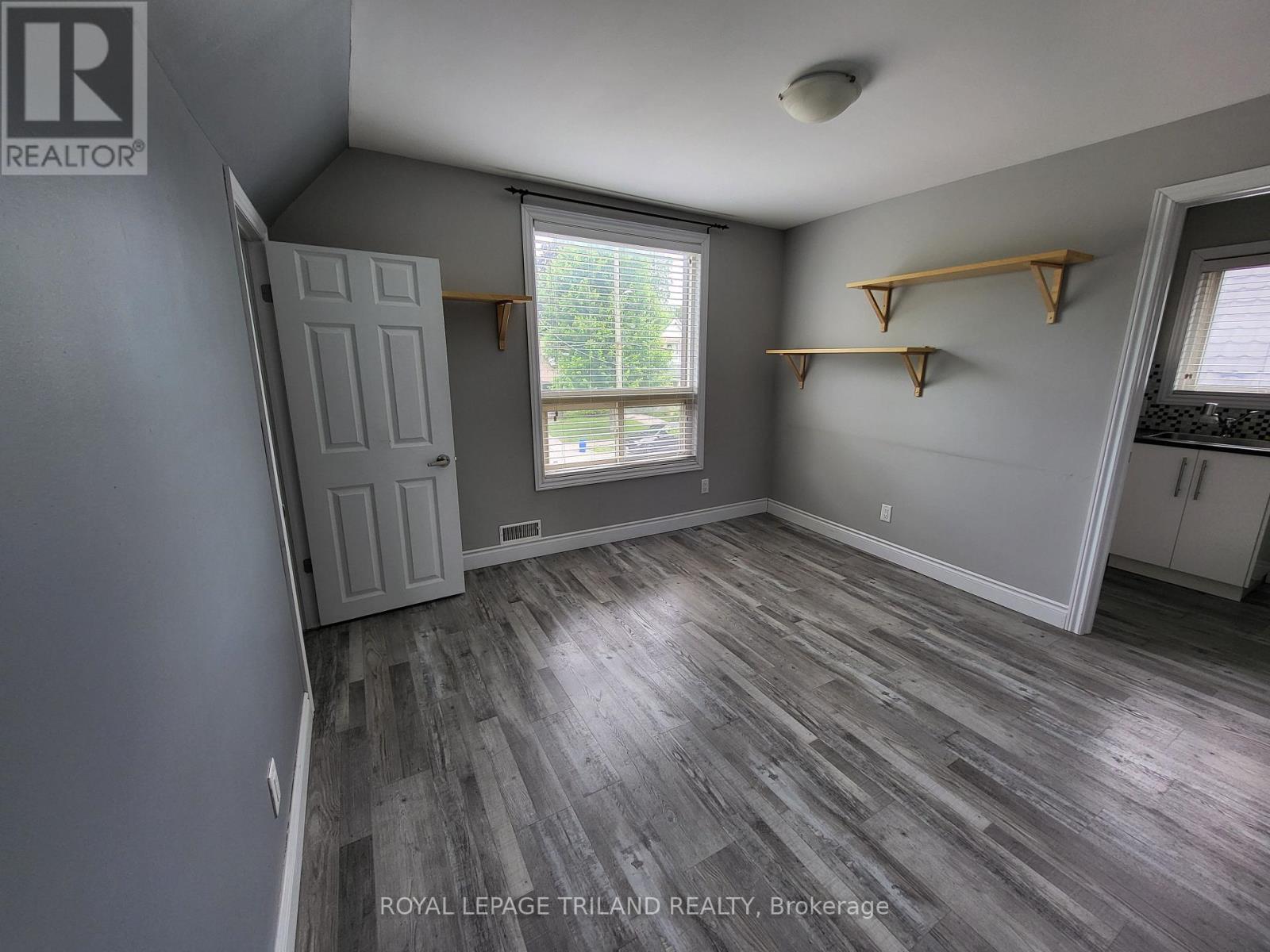 1241 York Street, London East, Ontario  N5W 2V1 - Photo 5 - X12434497