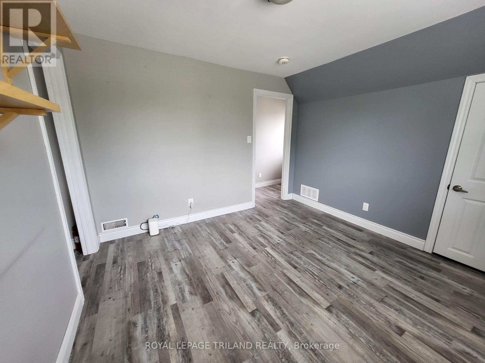 1241 York Street, London East, Ontario  N5W 2V1 - Photo 7 - X12434497