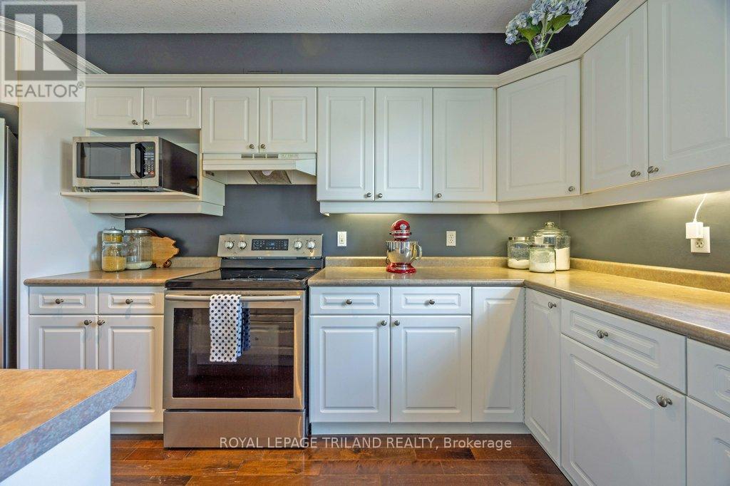 780 Whitehaven Crescent, London North, Ontario  N6G 4V6 - Photo 15 - X12434525