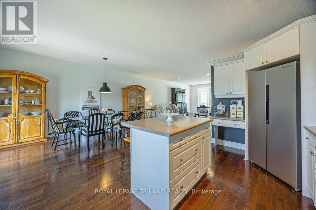 780 Whitehaven Crescent, London North, Ontario  N6G 4V6 - Photo 17 - X12434525