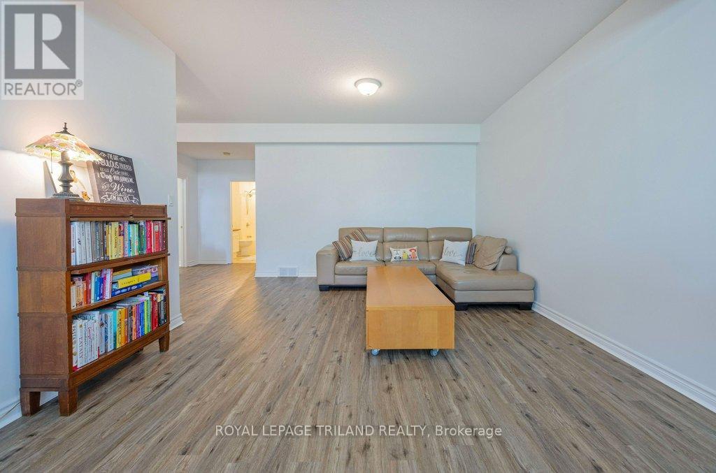 780 Whitehaven Crescent, London North, Ontario  N6G 4V6 - Photo 29 - X12434525
