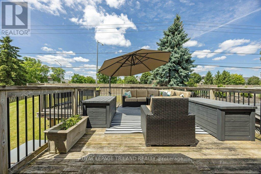 780 Whitehaven Crescent, London North, Ontario  N6G 4V6 - Photo 34 - X12434525