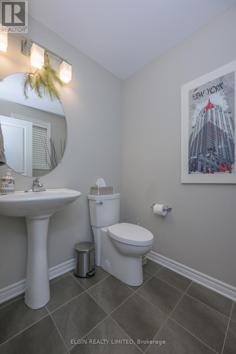 12 Russet Lane, St. Thomas, Ontario  N5R 0E5 - Photo 14 - X12434526
