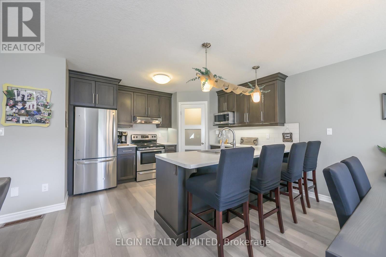 12 Russet Lane, St. Thomas, Ontario  N5R 0E5 - Photo 8 - X12434526