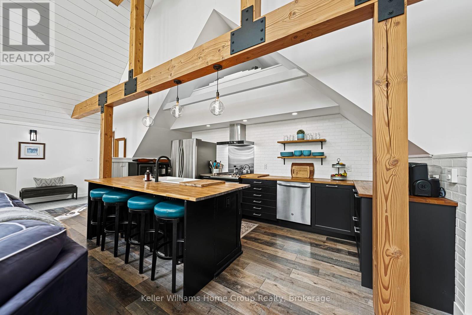 219 Bowles Bluff Road, Grey Highlands, Ontario  L0C 1H0 - Photo 18 - X12434398