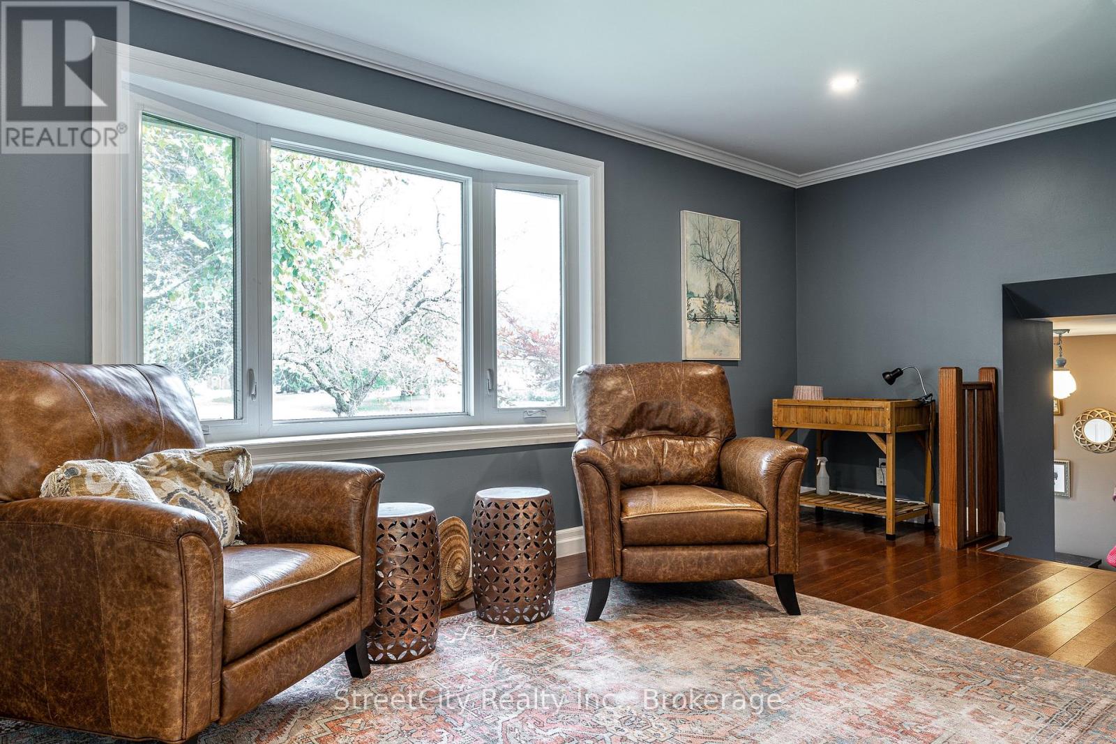 27 Riehl Court, Stratford, Ontario  N5A 5K5 - Photo 16 - X12434514