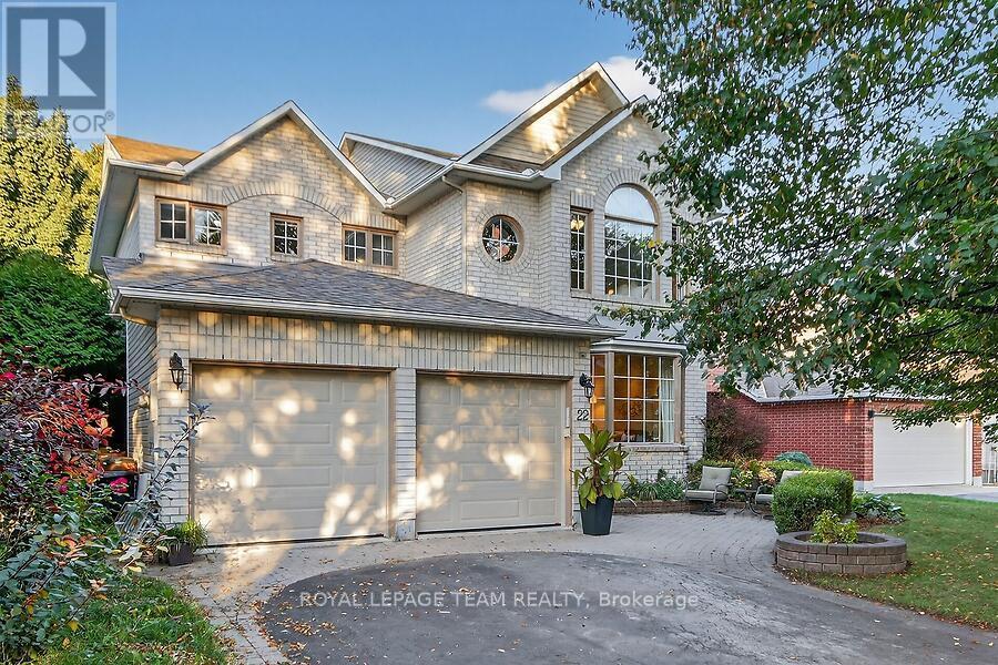 Ottawa House for sale:  4 bedroom 2,000 sq.ft. (Listed 2025-09-30)