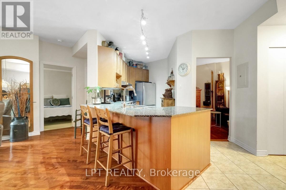 102 - 205 Bolton Street, Ottawa, Ontario  K1N 1K7 - Photo 12 - X12434400