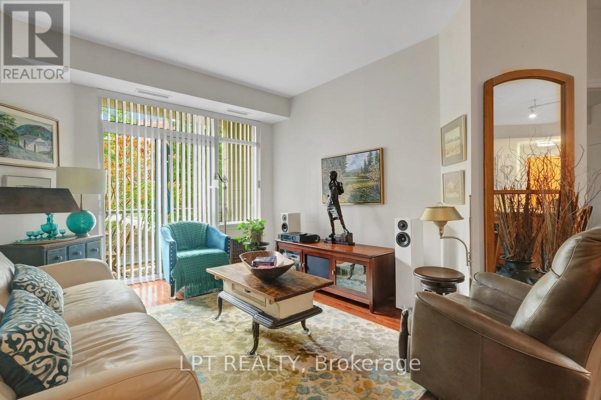 102 - 205 Bolton Street, Ottawa, Ontario  K1N 1K7 - Photo 17 - X12434400