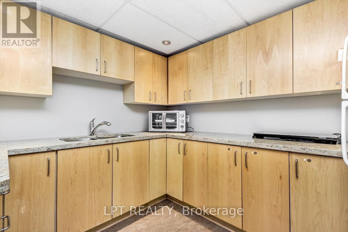 102 - 205 Bolton Street, Ottawa, Ontario  K1N 1K7 - Photo 44 - X12434400