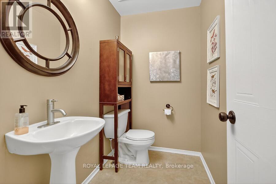 22 Birchfield Avenue, Ottawa, Ontario  K2M 2N5 - Photo 21 - X12434419