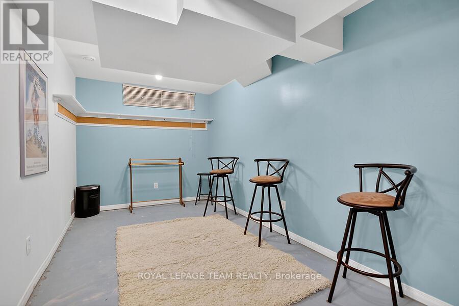 22 Birchfield Avenue, Ottawa, Ontario  K2M 2N5 - Photo 39 - X12434419