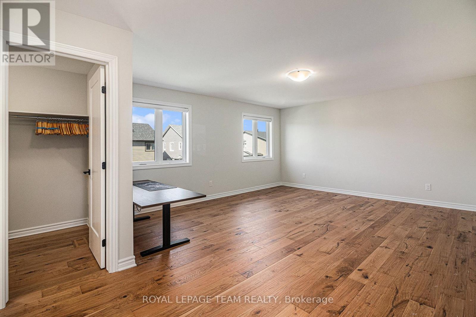 486 Central Park Boulevard, Russell, Ontario  K4R 0C7 - Photo 20 - X12434495