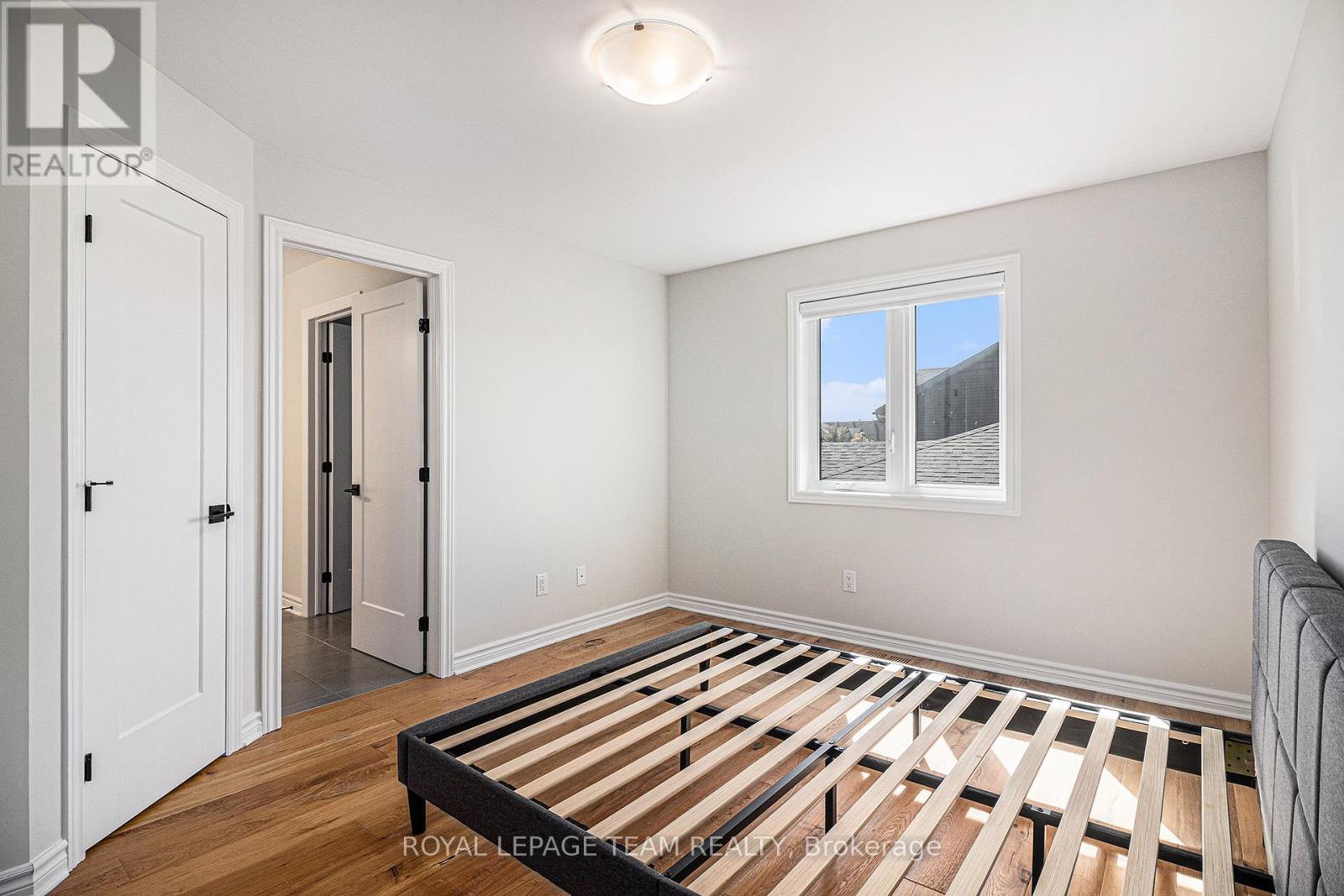 486 Central Park Boulevard, Russell, Ontario  K4R 0C7 - Photo 26 - X12434495