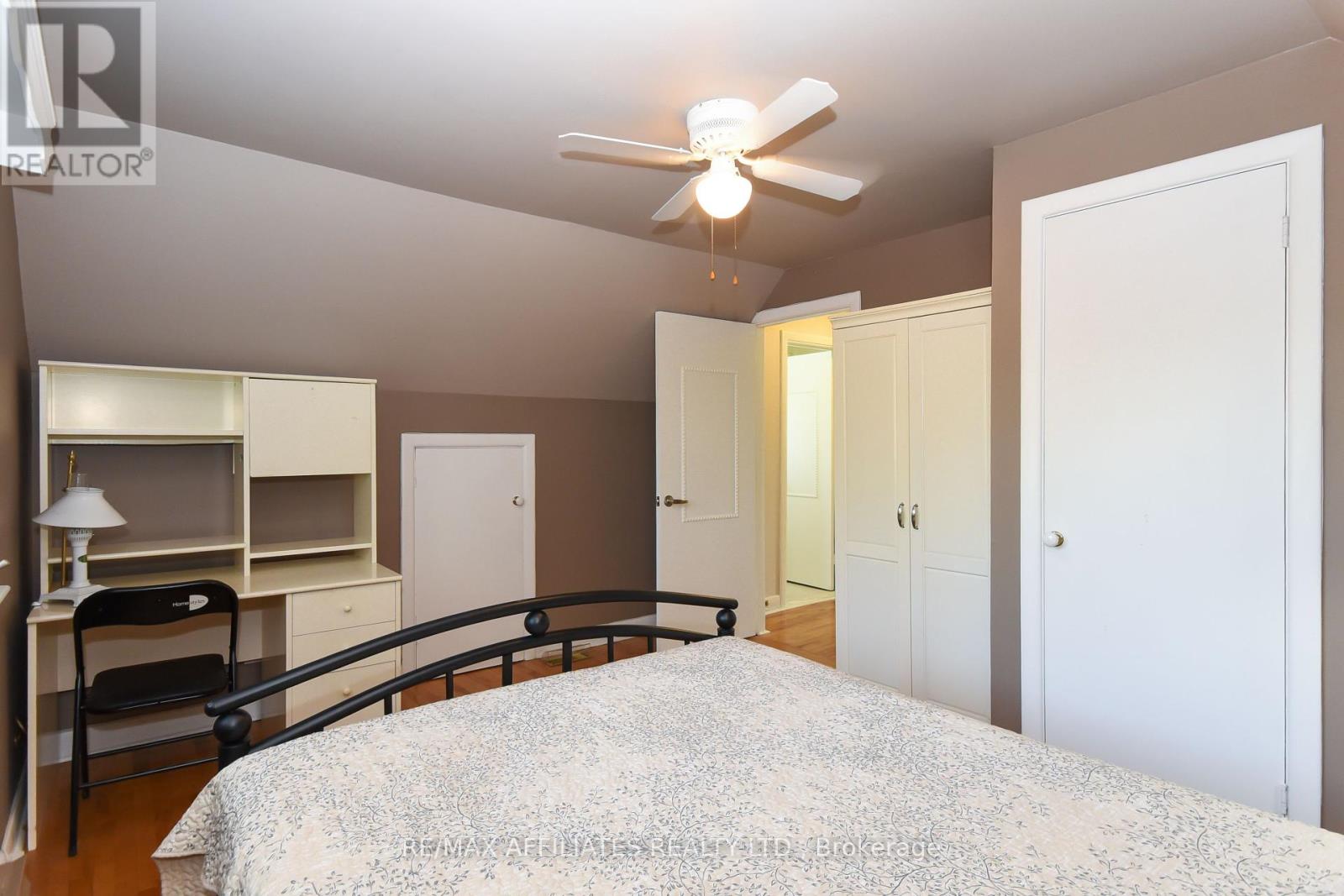 323 Fullerton Avenue, Ottawa, Ontario  K1K 1K2 - Photo 26 - X12434509