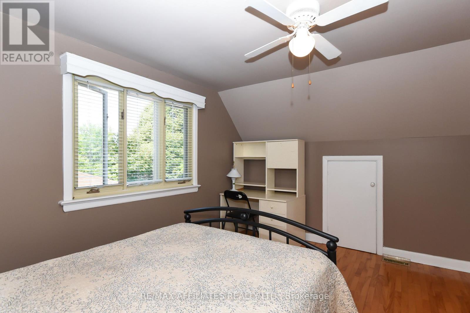 323 Fullerton Avenue, Ottawa, Ontario  K1K 1K2 - Photo 27 - X12434509