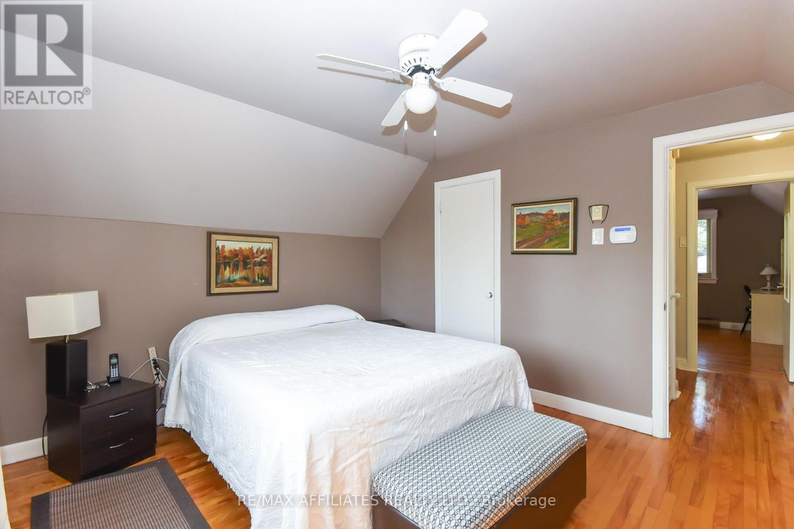 323 Fullerton Avenue, Ottawa, Ontario  K1K 1K2 - Photo 30 - X12434509